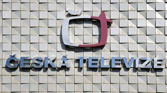 Poplatky za Českou televizi byly zvýšeny, aby na ní byla zrušena reklama. Více peněz ale přineslo horší program