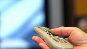 Pokud poslanci neschválí novelu zákona o elektronických komunikacích, Češi přijdou o bezplatné TV vysílání.