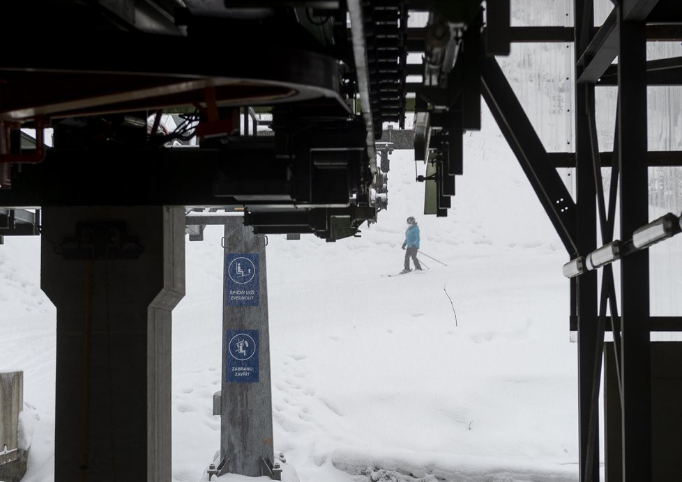 Skiareál Telnice chtěl v sobotu 23.1.2021 otevřít, zatrhla to ale policie.