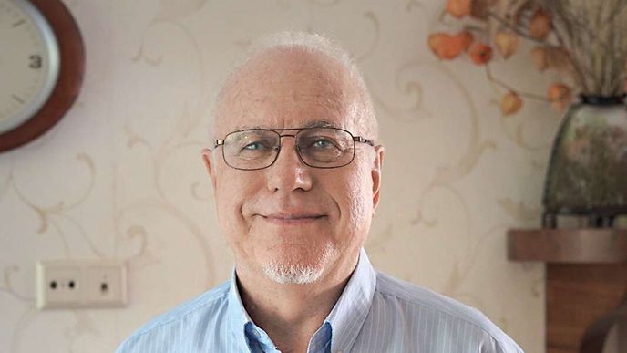 „Je třeba válku ukončit ještě letos v létě, jinak dojde k nekontrolovatelnému rozpadu ekonomiky.“ „Je třeba válku ukončit ještě letos v létě, jinak dojde k nekontrolovatelnému rozpadu ekonomiky.“