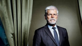 Prezident Pavel: S Babišem válku nevedu, ale pouhým kladečem věnců nikdy nebudu Prezident Pavel: S Babišem válku nevedu, ale pouhým kladečem věnců nikdy nebudu