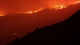 Kanáry v plamenech: 12 tisíc evakuovaných, oheň není pod kontrolou! Na Tenerife míří premiér