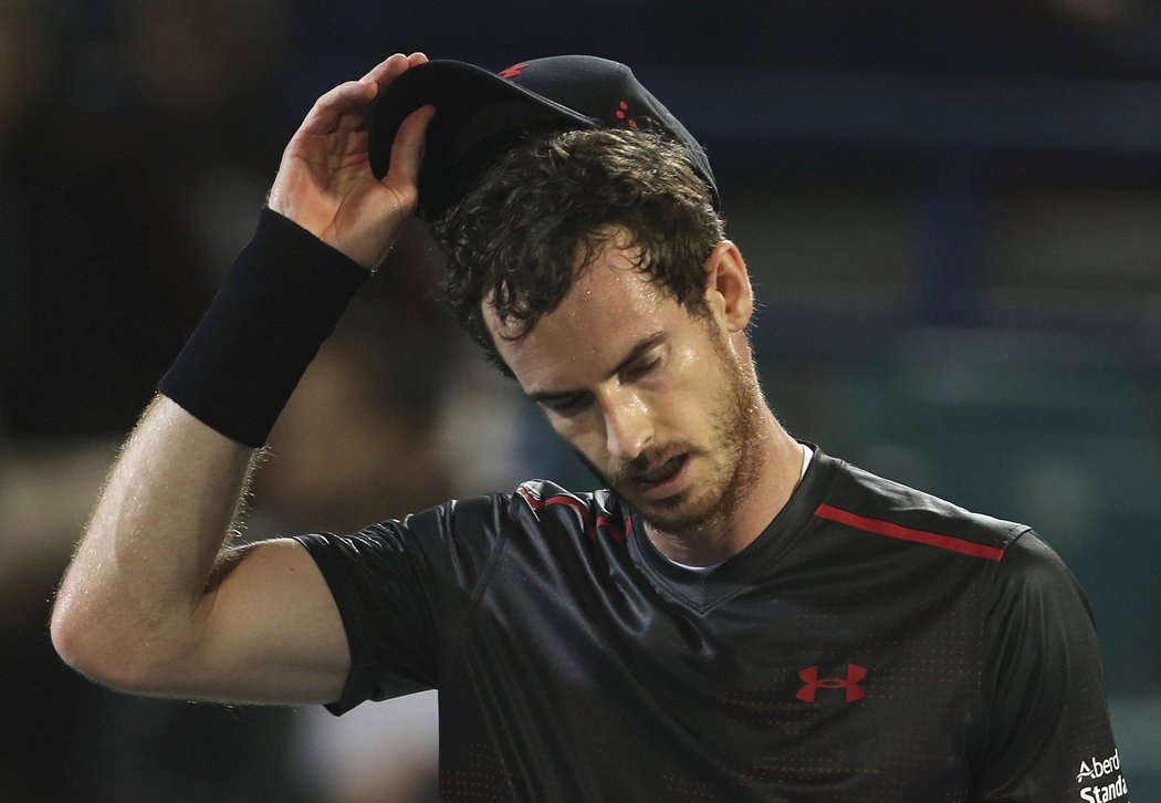 Andy Murray se kvůli přetrvávajícím problémům s kyčlí neobjeví na Australian Open