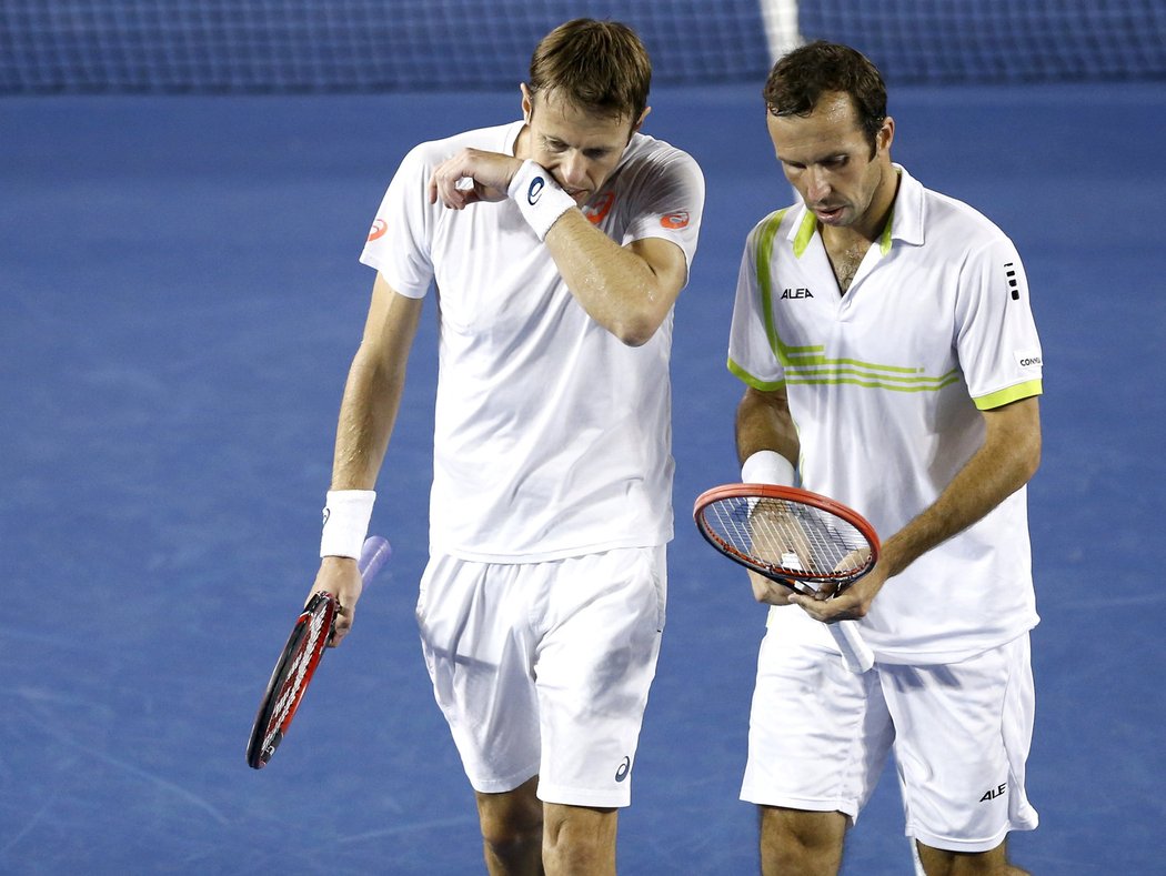 Sen se nesplnil. Tenista Radek Štěpánek svůj druhý titul na grandslamovém Australian Open nezískal. Český hráč s Kanaďanem Danielem Nestorem prohráli ve finále čtyřhry v Melbourne s britsko-brazilskou dvojící Jamie Murray a Bruno Soares 6:2, 4:6 a 5:7.