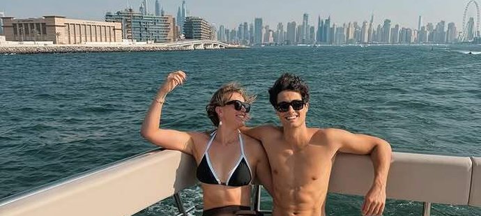 Španělská tenistka Paola Badosaová s Joshuou Sorrentinem.