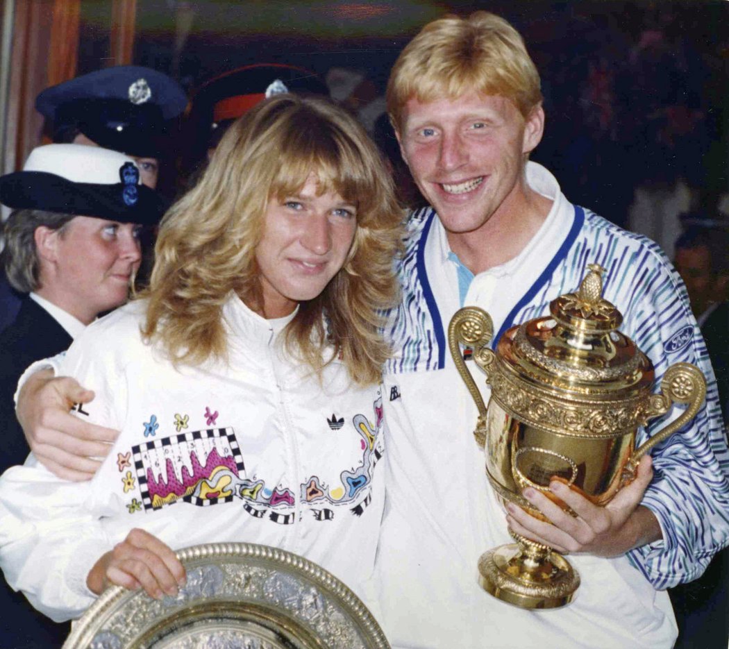 Dva wimbledonští vítězové z Německa v roce 1989: Steffi Grafová a Boris Becker