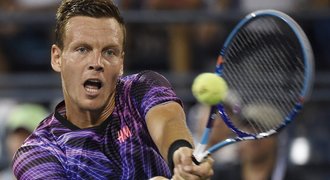 Berdych přejel Simona a v Šanghaji ve čtvrtfinále vyzve Murrayho