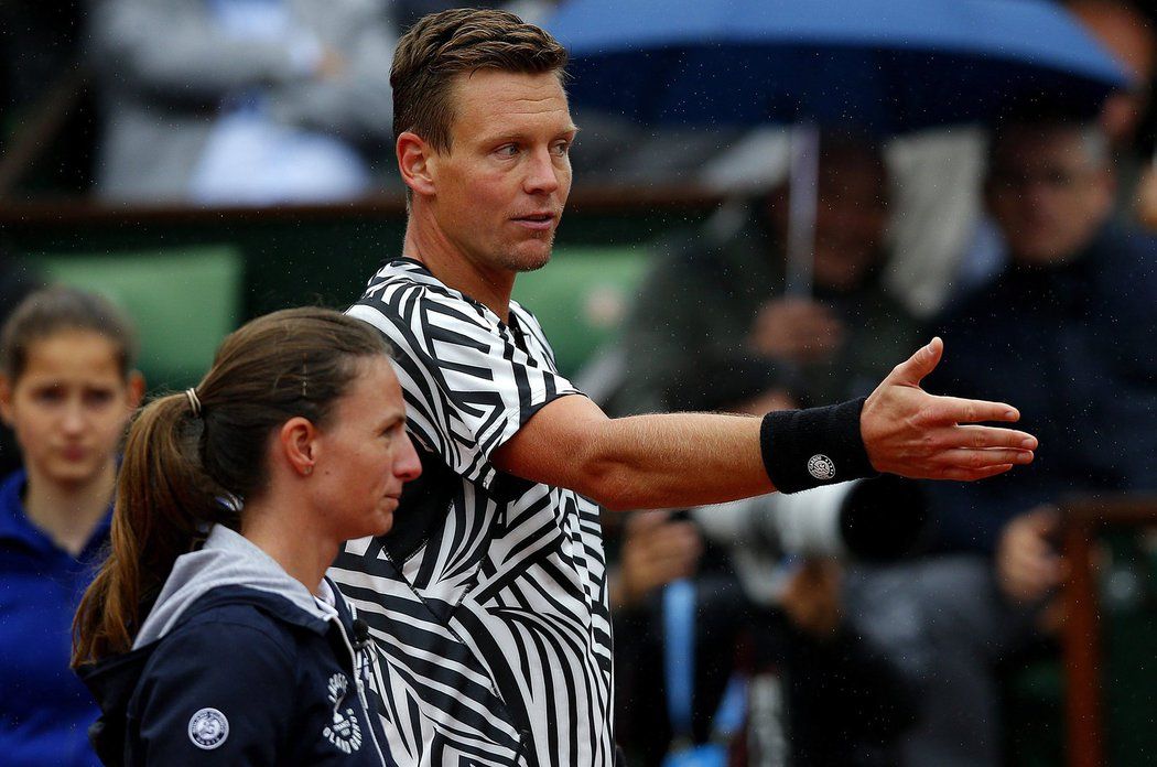 Tomáš Berdych byl z rozhodnutí přerušit zápas hodně naštvaný