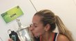 Dominika Cibulková s vítěznou trofejí