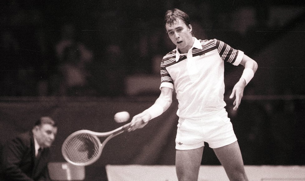 Ivan Lendl při finále Davisova poháru 1980, které na domácí půdě vyhrálo Československo.