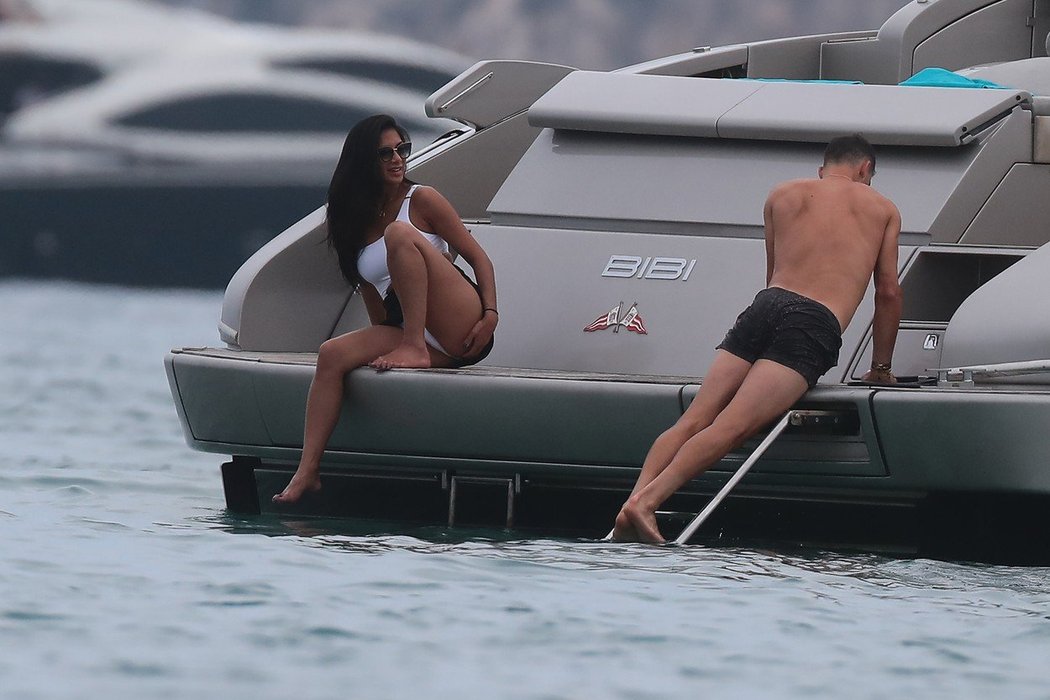 Scherzinger s Dimitrovem vyrazili do St. Tropez.