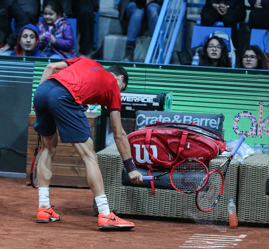 Grigor Dimitrov byl po třetím výstupu potrestán trestným gamem