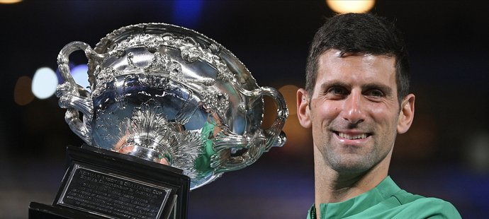 Novak Djokovič pokračuje v boji proti covidu. Tentokrát koupil podíl ve firmě, která se zabývá vývojem léku.