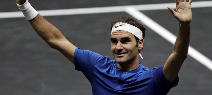 Tenisová lekce krále Rogera. Ostatní mě hecovali k výhře, smál se Federer