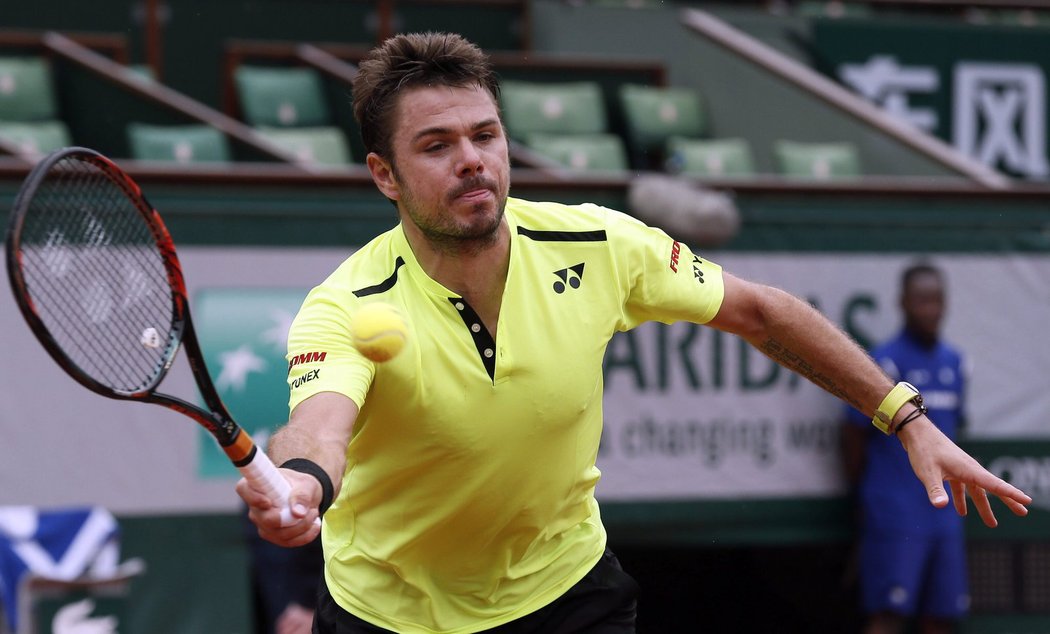  Stan Wawrinka v souboji s Lukášem Rosolem