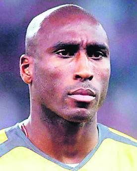 Sol Campbell (2005) Anglický fotbalový reprezentant ji omámil natolik, že ho přebrala zpěvačce Dido. Nechala ho po pár tulivých nocích.