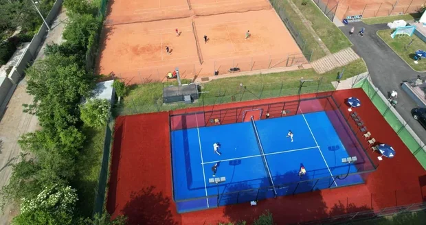 Sportovní areál. Sportovní areál.
