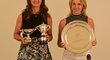 Dvě české vítězky z French Open. Barbora Krejčíková a juniorka Linda Nosková. Dvě české vítězky z French Open. Barbora Krejčíková a juniorka Linda Nosková.
