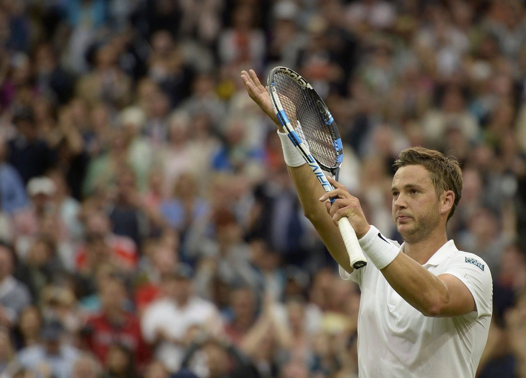 Marcus Willis si vychutnal potlesk zaplněného centrkurtu