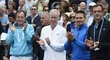 John McEnroe tleská Andy Murraym
