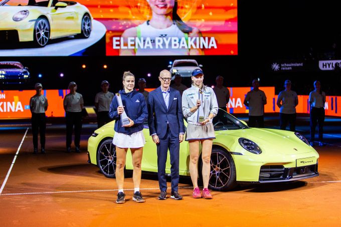 Muchová na třetí titul v kariéře nedosáhla. Posun v žebříčku, ale sporťák zmizel v dáli Muchová na třetí titul v kariéře nedosáhla. Posun v žebříčku, ale sporťák zmizel v dáli