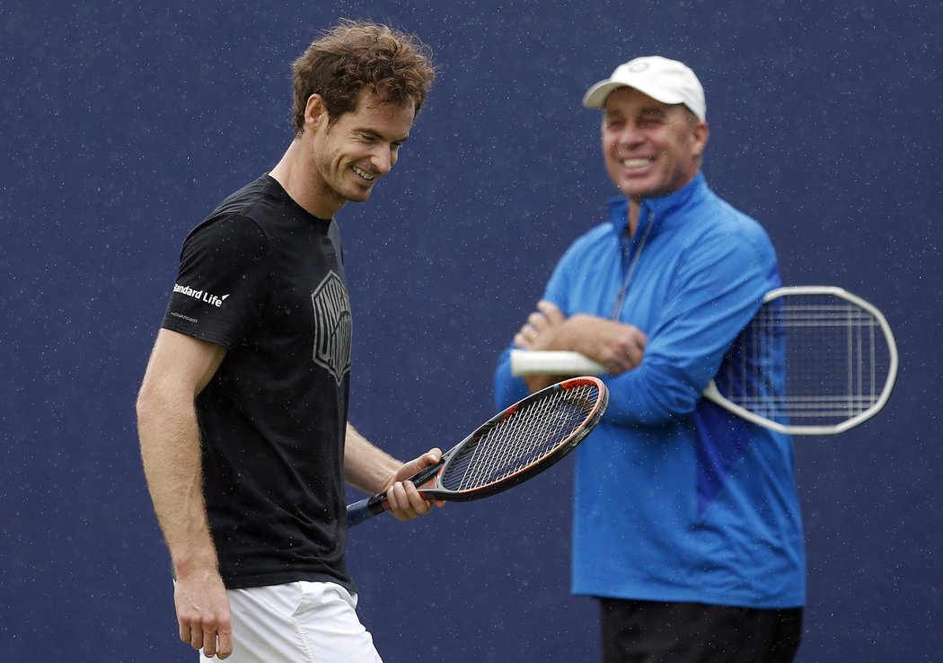 Ivan Lendl v diskusi s Andy Murraym