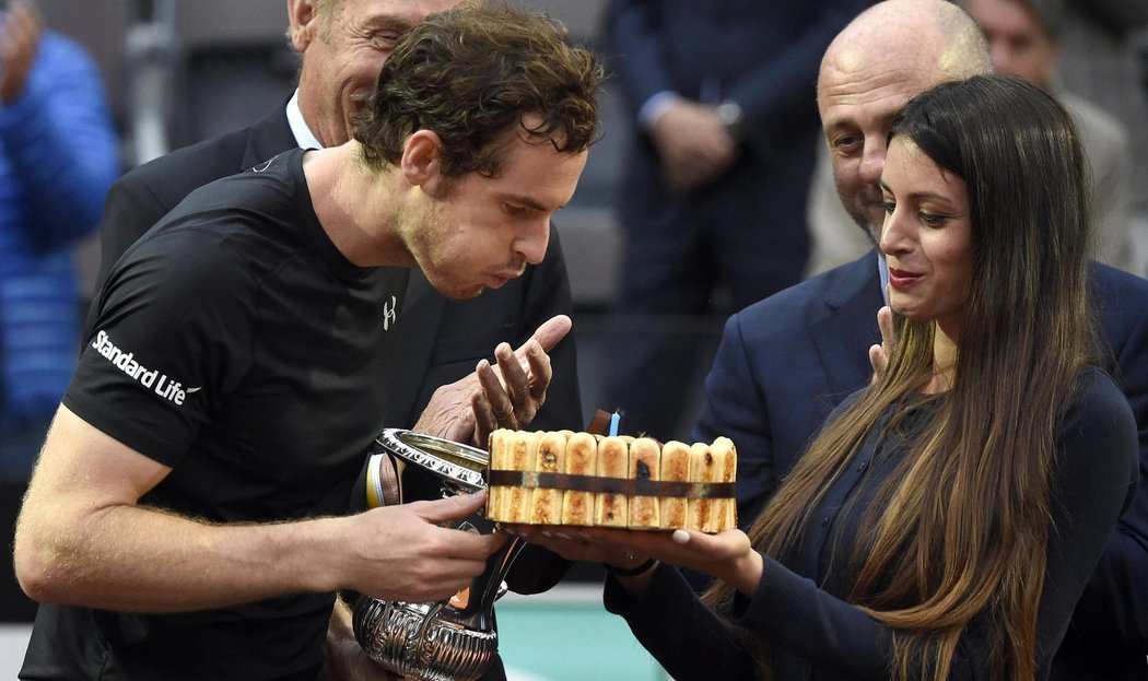 Andy Murray oslavil své narozeniny vítězstvím na podniku v Římě