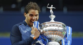 Nadal znovu řádí! Ovládl turnaj v Barceloně a vyrovnal Vilasův rekord