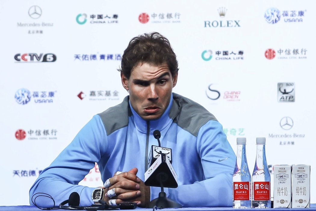 Rafael Nadal postoupil transplantaci vlasových kořínků