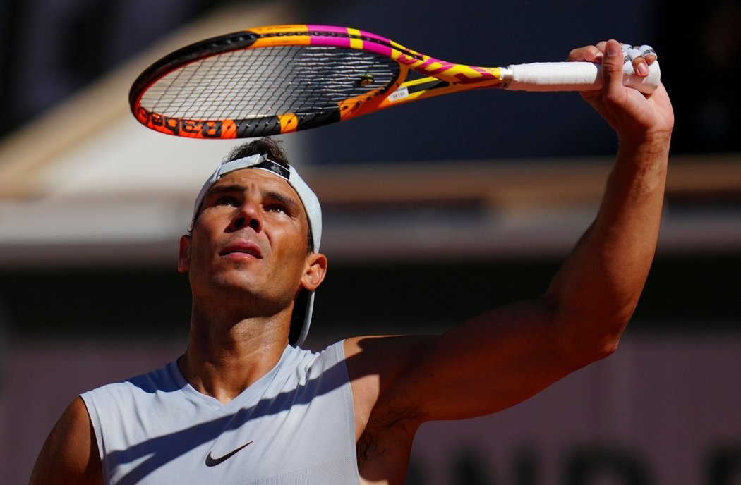 Rafael Nadal při tréninku v Paříži