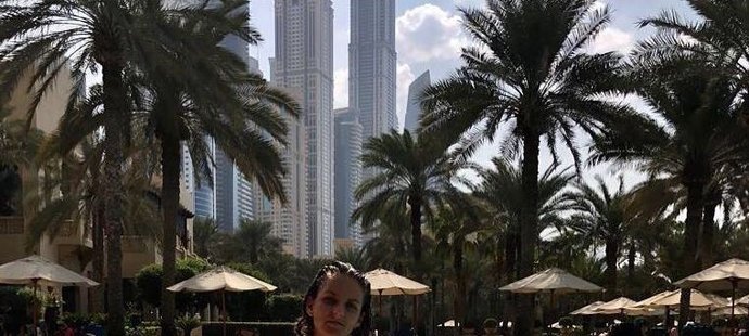 Karolína odpočívá s Hrdličkou v Dubaji.