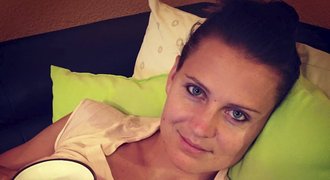 Tenistka Šafářová už je z nemocnice doma: Řeší pozvánky na rande!