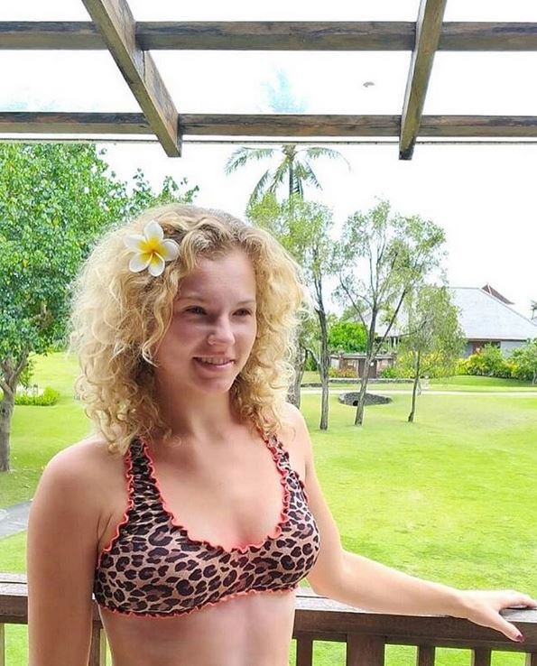 Tenistka Siniaková si užívá dovolenou na Bali.