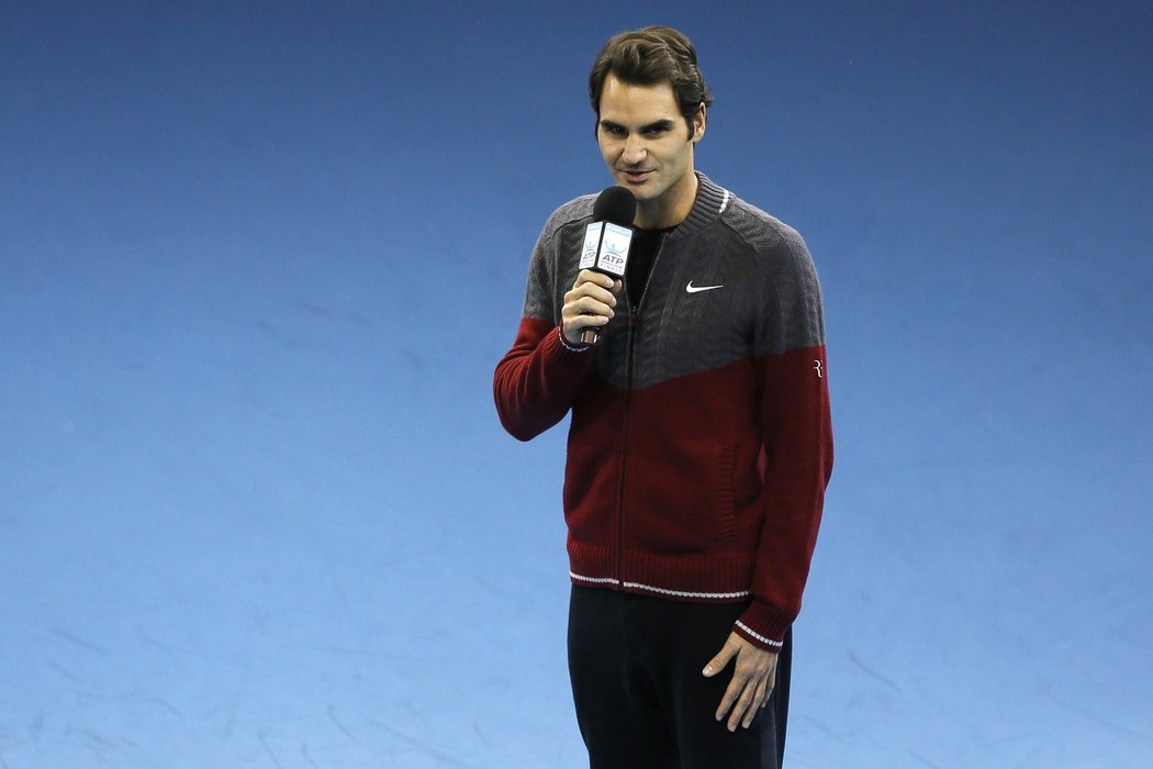 Roger Federer vysvětlil divákům, proč nemohl nastoupit do finále Turnaje mistrů