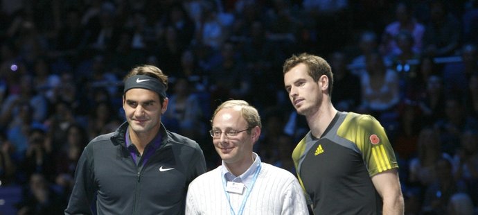 Na začátku zápasu byl stav utkání ještě vyrovnaný. Poté už měl navrch Roger Federer.