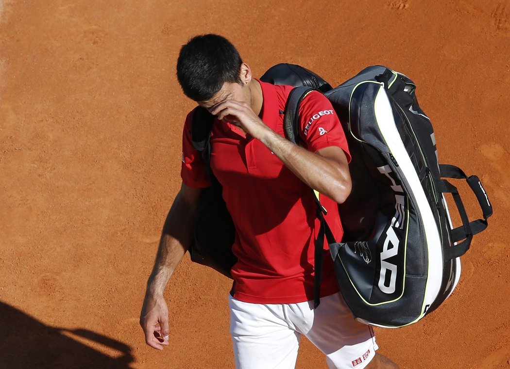 To je senzace! Novak Djokovič na turnaji v Monte Carlu skončil už po prvním zápase.