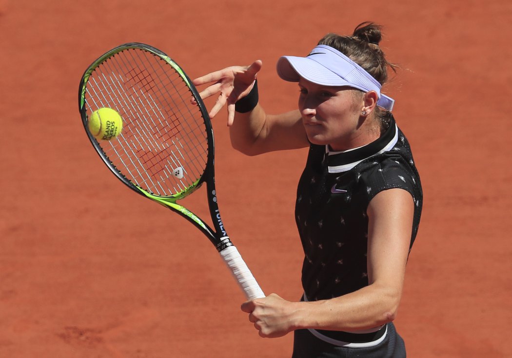 Markéta Vondroušová si v osmifinále počínala suverénně