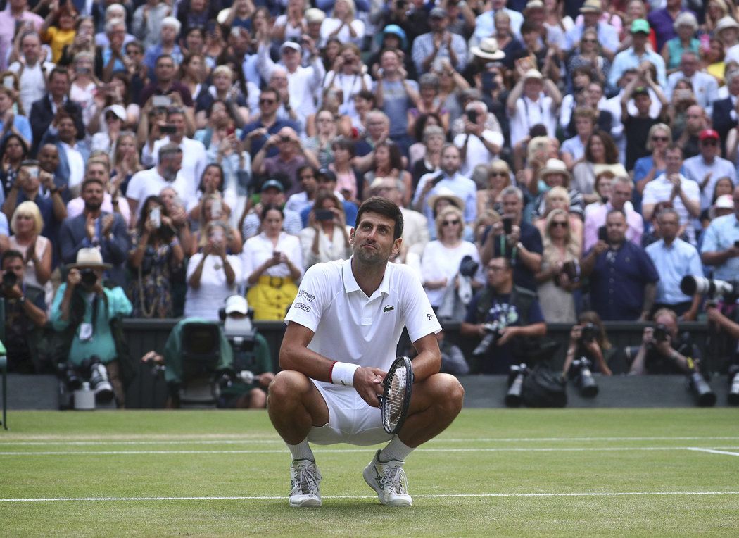 Novak Djokovič si užívá pocity štěstí po vítězném finále Wimbledonu