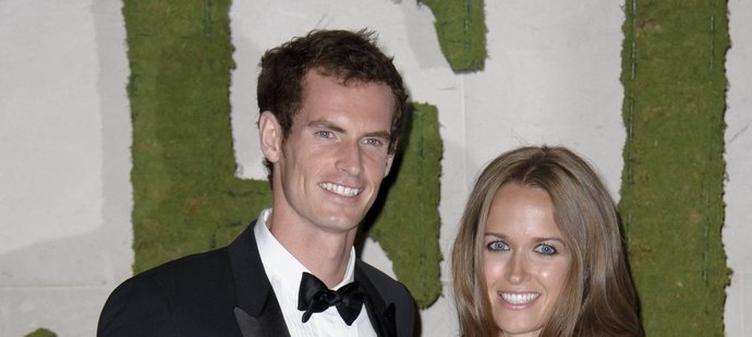 Andy Murray s přítelkyní Kim Sears patří k ozdobám tenisové společnosti.