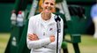 Rozesmátá Karolína Plíšková po postupu do finále Wimbledonu Rozesmátá Karolína Plíšková po postupu do finále Wimbledonu