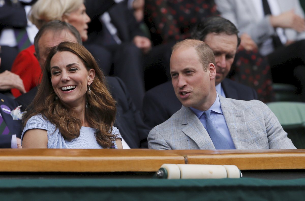 Na wimbledonské finále si přišli podívat také princ William a vévodkyně Kate