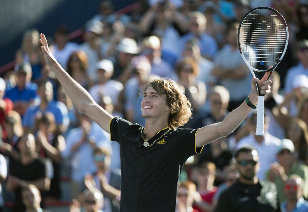 Alexander Zverev finále jasně ovládl