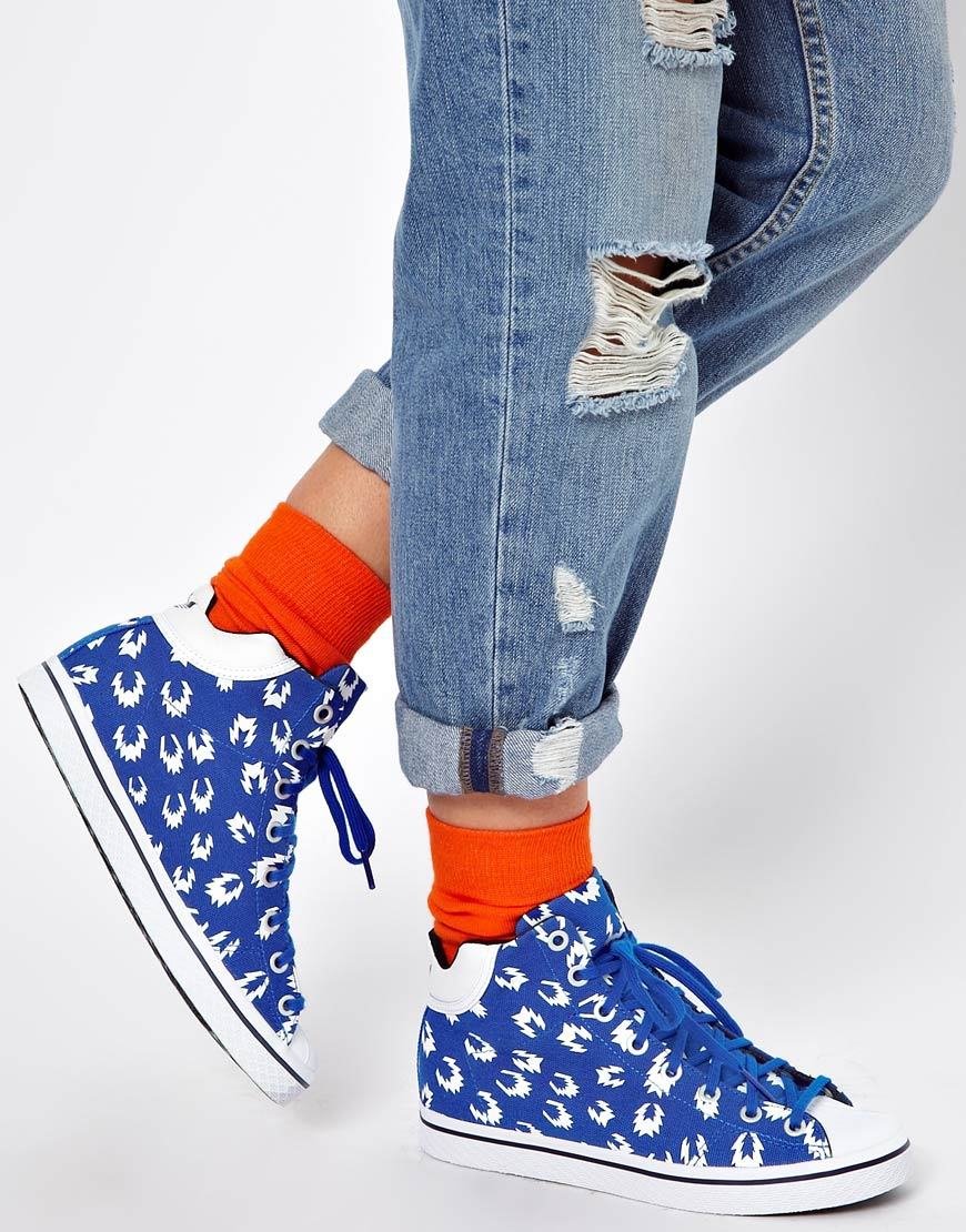 Extravagantní tenisky Adidas koupíte na asos.com