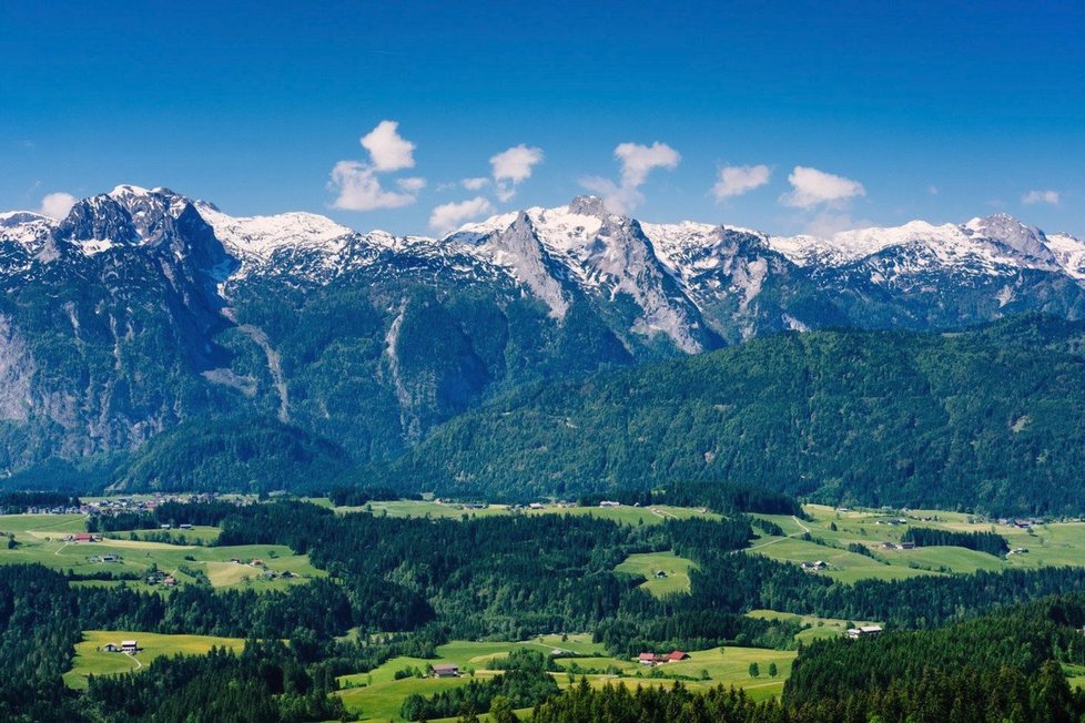 Rakouské alpské pohoří Tennengebirge.