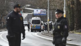 Policie vyšetřuje případ nálezu těla mrtvé ženy v  Teplicích.