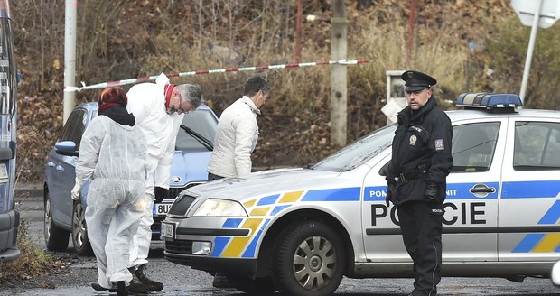 Svědek našel v Teplicích polonahou mrtvolu ženy: Prostitutku Nikolu zřejmě někdo zavraždil 