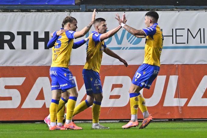 ONLINE: Bohemians - Teplice 0:1. Kozák otevřel skóre, Liberec hostí Sigmu ONLINE: Bohemians - Teplice 0:1. Kozák otevřel skóre, Liberec hostí Sigmu