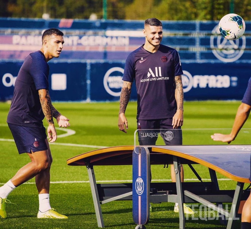 Vamos, vamos, Argentina! Leandro Paredes a Mauro Icardi se baví u tequ