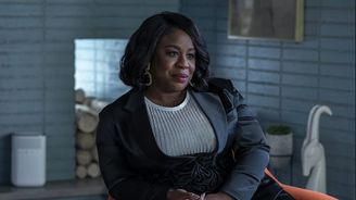 Černá psycholožka místo bílého psychologa: V někdejším seriálovém hitu HBO úřaduje politika na úkor kvality