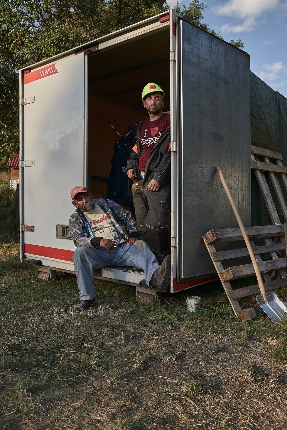 Hlavní role v epizodě Oprava komunikace si zahráli Zdeněk Godla a Jiří Žáček